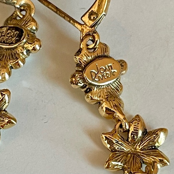 Vintage Joan Rivers Gold Plated Flower Drop Earrings With AB Swarovski Crystals - Picture 6 of 6